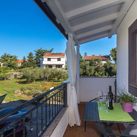 Charming Apartments Dodo Krk Town Exterior photo