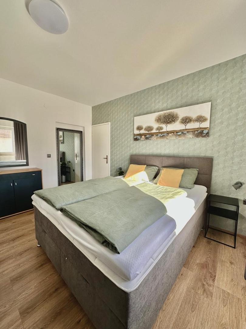 Charming Apartments Dodo Krk Town Exterior photo
