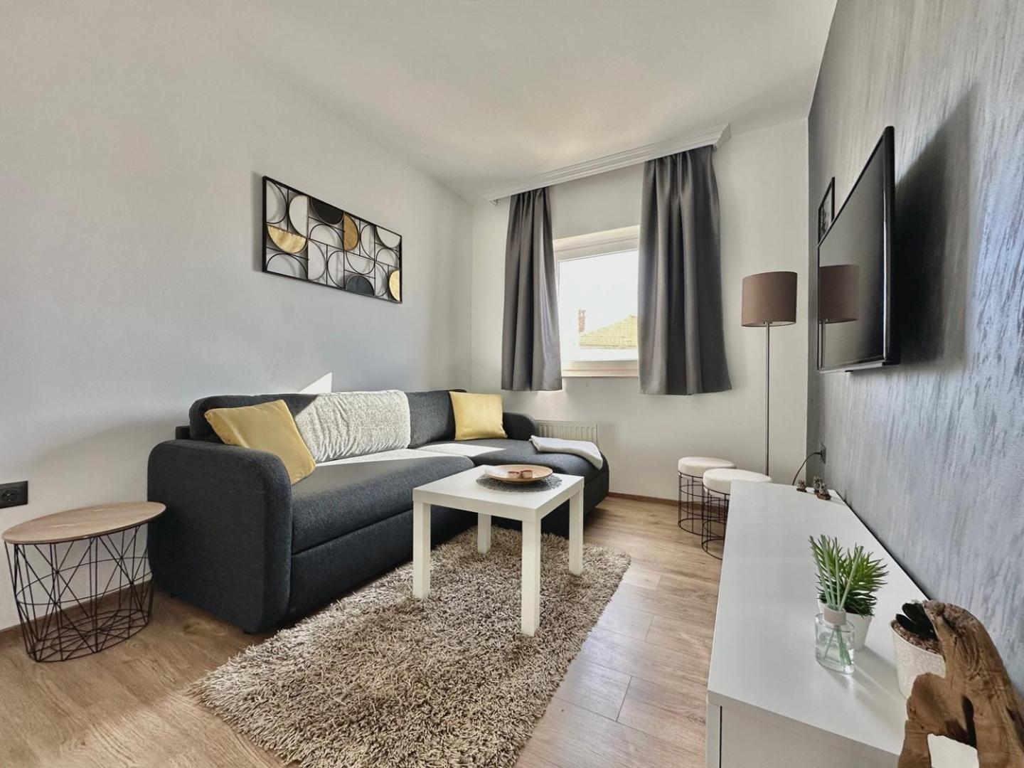 Charming Apartments Dodo Krk Town Exterior photo