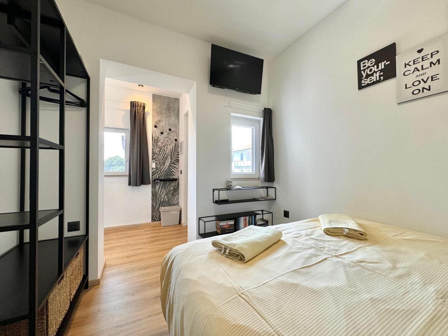 Charming Apartments Dodo Krk Town Exterior photo