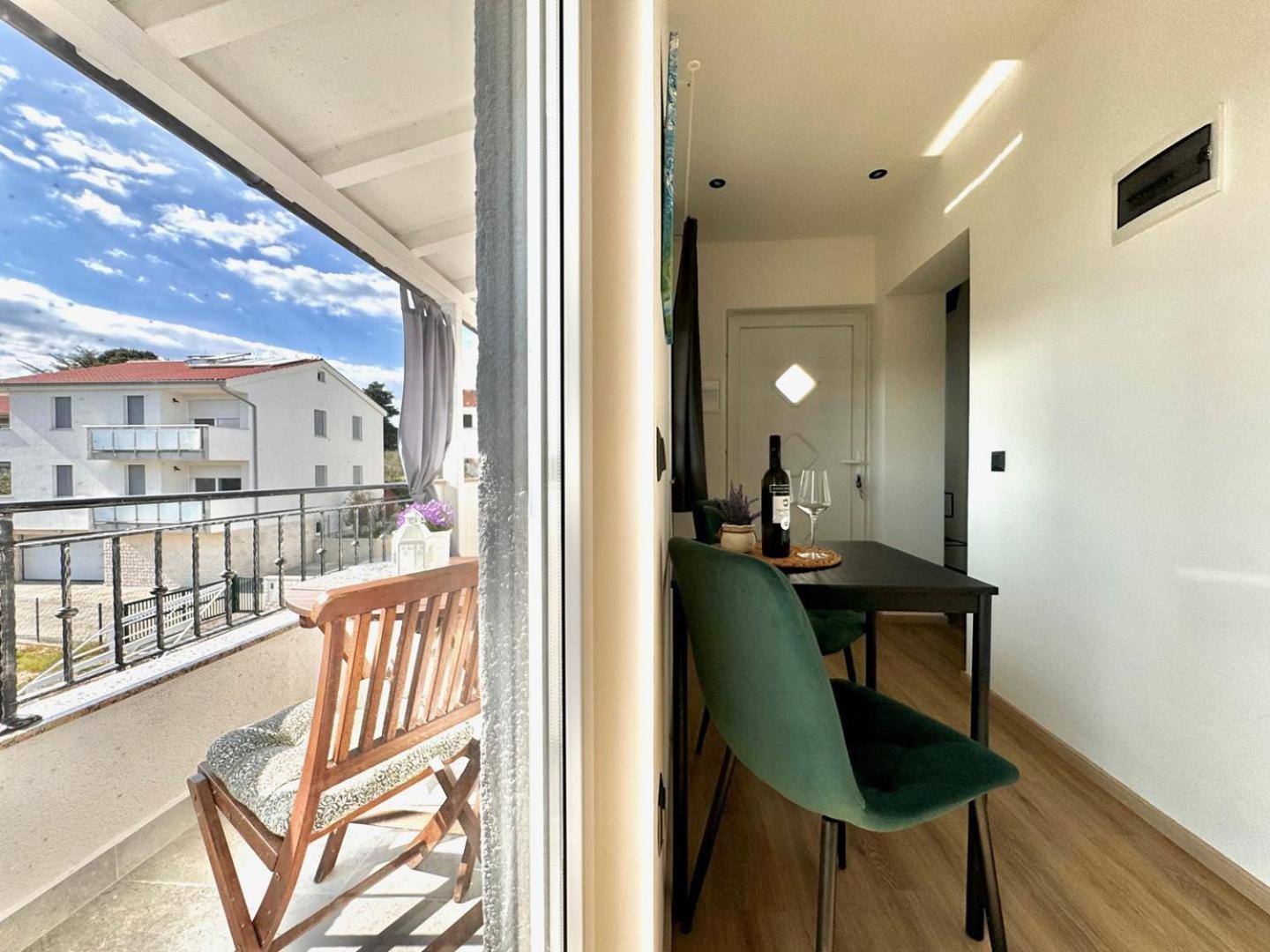 Charming Apartments Dodo Krk Town Exterior photo